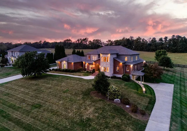 Photo 4 of Single family home for sale at 204 Porta Verde, Nicholasville, KY 40356 | MLS# 26008312 | Listing updated on 2026-04-18