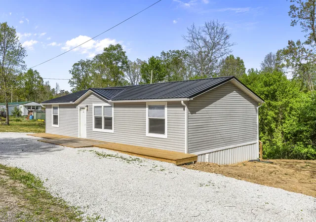 Homes for sale in Clay City, KY | 1074 Jones Rd, Clay City, KY 40312 | MLS# 26008340