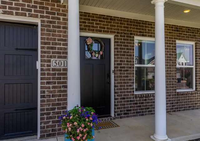 Homes for sale in Nicholasville, KY | 501 Friendly Ave, Nicholasville, KY 40356 | MLS# 26008543