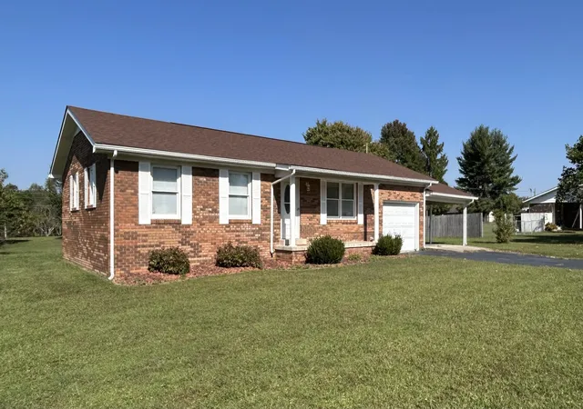 Homes for sale in London, KY | 171 Wildwood Ave, London, KY 40744 | MLS# 26008628