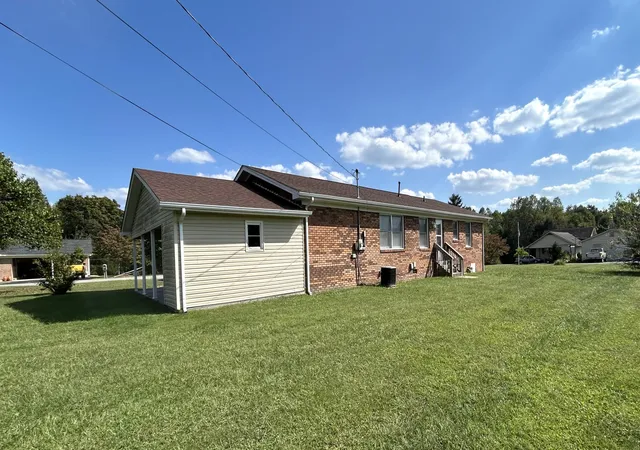 Homes for sale in London, KY | 171 Wildwood Ave, London, KY 40744 | MLS# 26008628