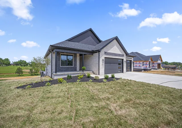 Homes for sale in Richmond, KY | 105 Dawn Ct, Richmond, KY 40475 | MLS# 26008537