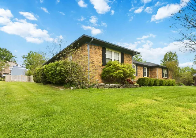 1st image of 522 Silverbrook Dr, Danville, KY 40422 | MLS# 26008468