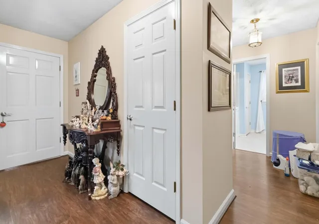 Photo 3 of Single family home for sale at 522 Silverbrook Dr, Danville, KY 40422 | MLS# 26008468 | Listing updated on 2026-08-31
