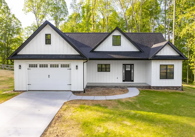 Photo 3 of Single family home for sale at 22 E Golden Is, Nancy, KY 42544 | MLS# 26009267 | Listing updated on 2026-04-28