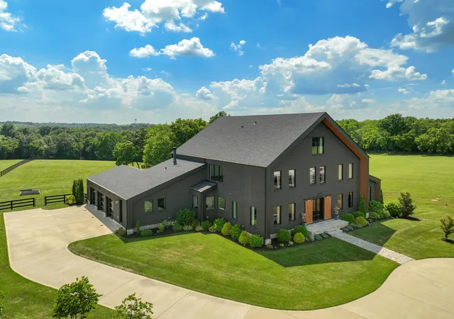 1st image of 689 Sarah Blake Ln, Versailles, KY 40383 | MLS# 26008955