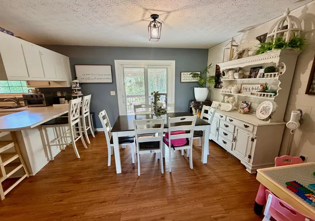 3rd image of 208 Carnation Dr, Corbin, KY 40701 | MLS# 26008521
