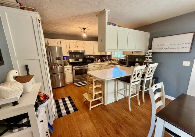 4th image of 208 Carnation Dr, Corbin, KY 40701 | MLS# 26008521