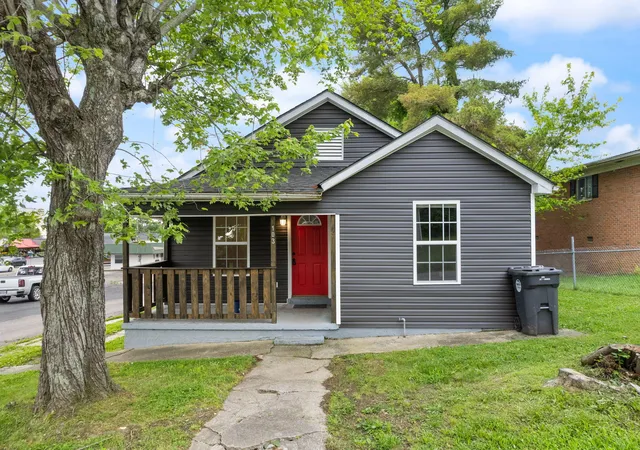 Homes for sale in Corbin, KY | 103 W 14th St, Corbin, KY 40701 | MLS# 26008564