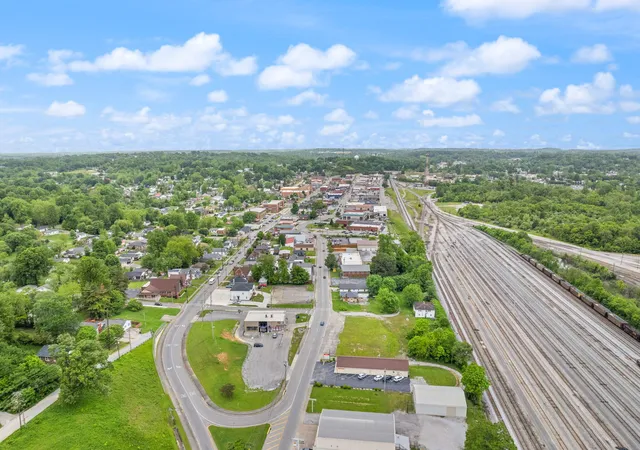 Homes for sale in Corbin, KY | 103 W 14th St, Corbin, KY 40701 | MLS# 26008564