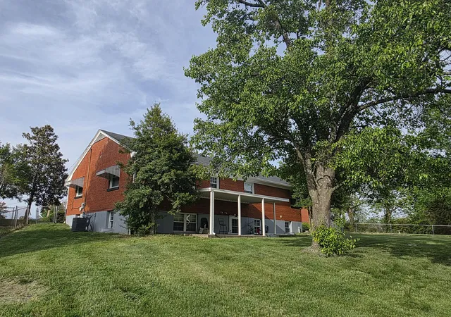 Homes for sale in Harrodsburg, KY | 650 Elizabeth Ct, Harrodsburg, KY 40330 | MLS# 26008675