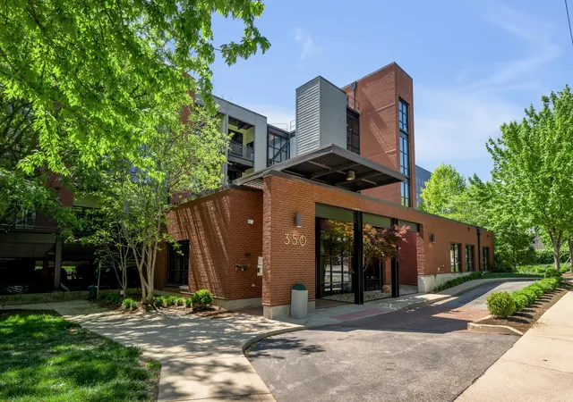 Homes for sale in Lexington, KY | 350 E Short St #305, Lexington, KY 40507 | MLS# 26008808