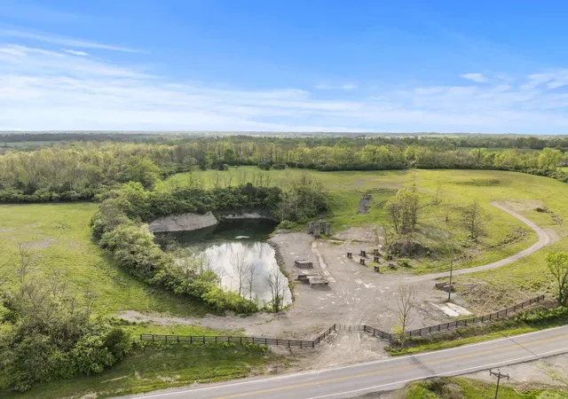 2nd image of 1514 Russell Cave Rd, Paris, KY 40361 | MLS# 26009478