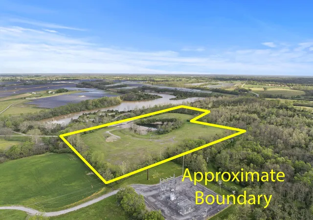 Photo 4 of Land for sale at 1514 Russell Cave Rd, Paris, KY 40361 | MLS# 26009478 | Listing updated on 2026-04-30