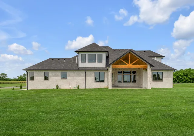 Photo 2 of Single family home for sale at 235 Grandview Trl, Wilmore, KY 40390 | MLS# 26008890 | Listing updated on 2026-09-20