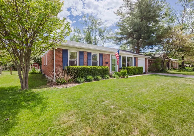 4th image of 2420 Larkin Rd, Lexington, KY 40503 | MLS# 26008951