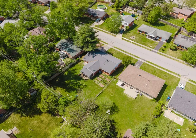 62nd image of 2420 Larkin Rd, Lexington, KY 40503 | MLS# 26008951