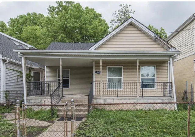 Photo 1 of House for sale at 367 Ohio St, Lexington, KY 40508 | MLS# 26008844 | Listing updated on 2026-07-25