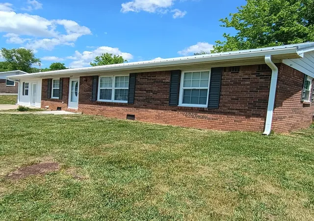 Homes for sale in Monticello, KY | 323 Tennessee Ave, Monticello, KY 42633 | MLS# 26008987