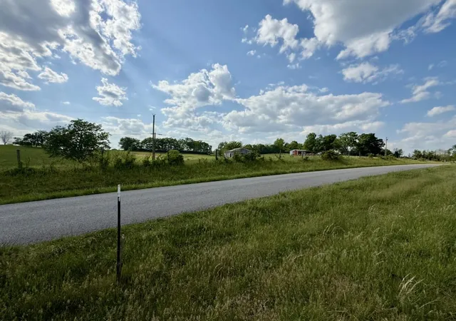 Homes for sale in Lancaster, KY | Lot 18 Boones Creek Rd, Lancaster, KY 40444 | MLS# 26008908