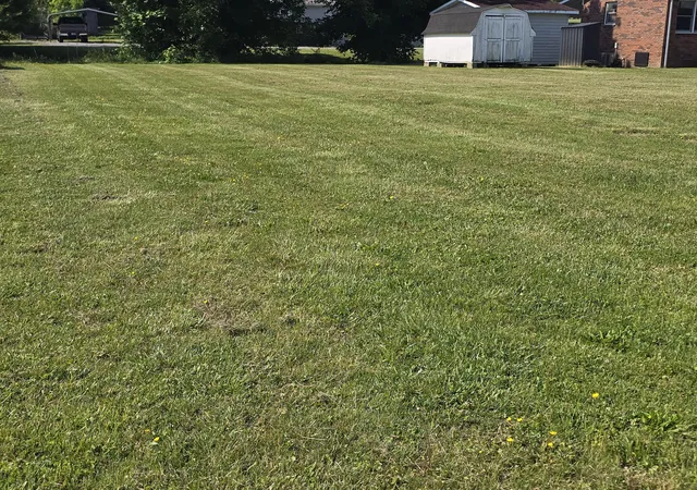 Homes for sale in Middlesboro, KY | 2107 Winchester Ave, Middlesboro, KY 40965 | MLS# 26009102