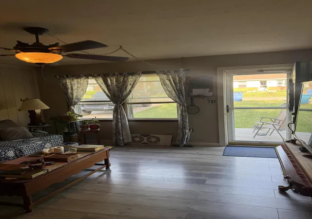 Photo 4 of Sale Pending at 1035 Plainview Dr, Danville, KY 40422 | MLS# 26009043 | Listing updated on 2026-09-30