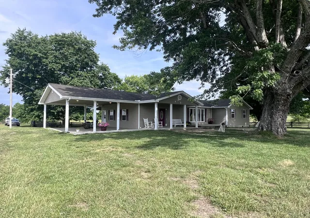 Homes for sale in Williamsburg, KY | 2800 W Ky 204, Williamsburg, KY 40769 | MLS# 26008941