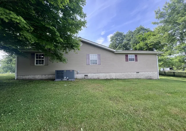 Homes for sale in Williamsburg, KY | 2800 W Ky-204, Williamsburg, KY 40769 | MLS# 26008941