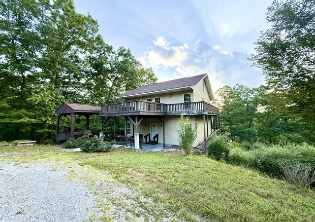 Homes for sale in Monticello, KY | 340 Hunters Paradise Rd, Monticello, KY 42633 | MLS# 26009287