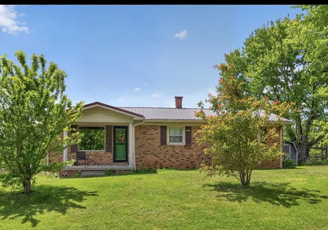 Homes for sale in Stanford, KY | 245 Greasy Ridge Rd, Stanford, KY 40484 | MLS# 26009049
