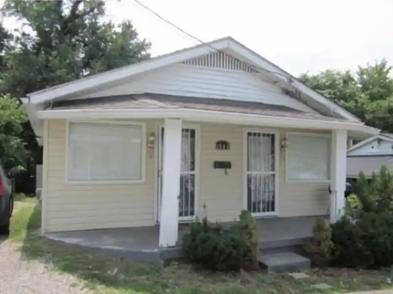 Listing Photo 1 - Condo for sale in 1346 Ohio Ter located at 1346 Ohio Ter, Lexington, KY 40508 - Unit 1346 Ohio Ter