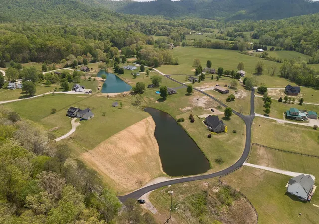 Homes for sale in Irvine, KY | 111111 Spout Springs Rd, Irvine, KY 40336 | MLS# 26009079