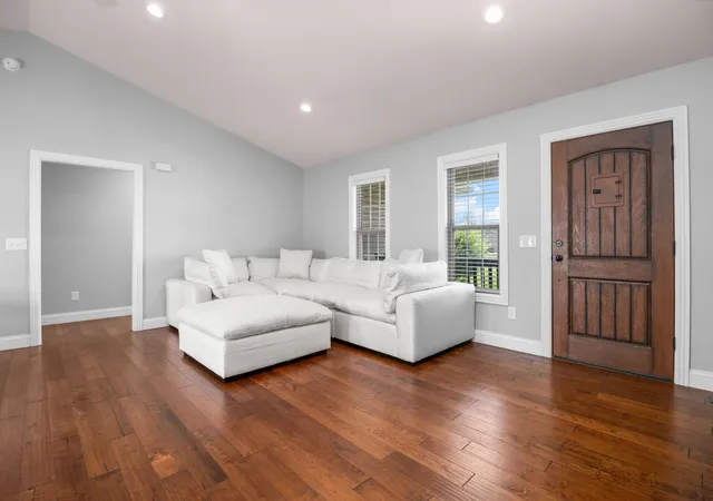Photo 3 of Single family home for sale at 3522 Barbourville Rd, London, KY 40744 | MLS# 26009477 | Listing updated on 2026-07-27