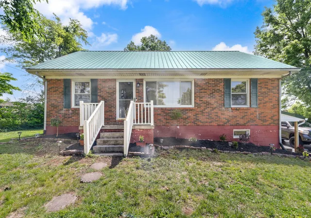 2nd image of 6708 Danville Loop 2 Rd, Nicholasville, KY 40356 | MLS# 26009958