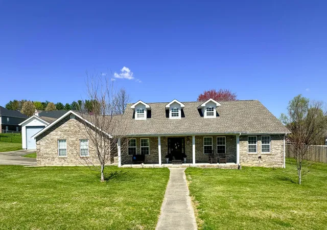 Homes for sale in Science Hill, KY | 309 Park Ln, Science Hill, KY 42553 | MLS# 26009164