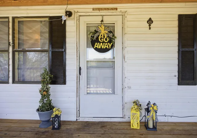 Homes for sale in Clay City, KY | 91-95 Shuler Rd, Clay City, KY 40312 | MLS# 26009166