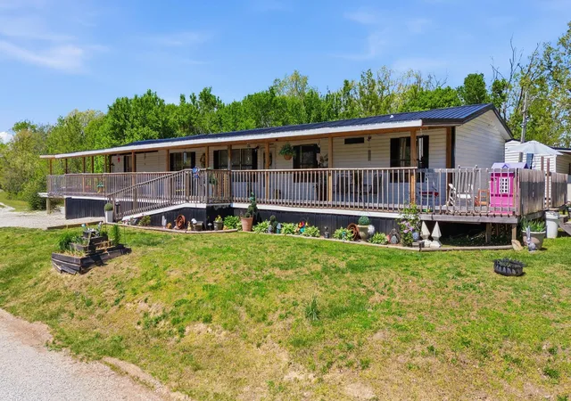 Homes for sale in Clay City, KY | 91-95 Shuler Rd, Clay City, KY 40312 | MLS# 26009166
