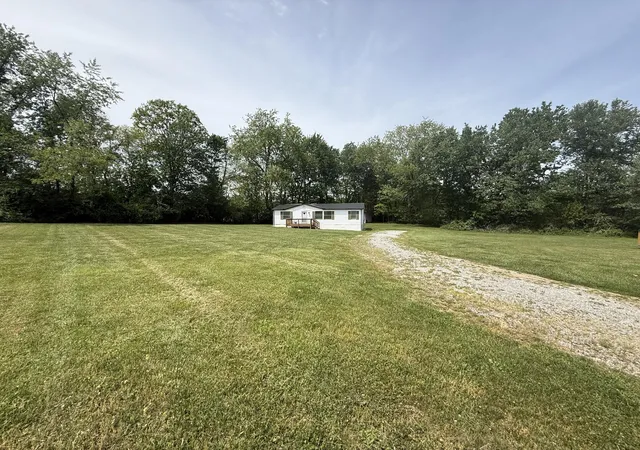 Homes for sale in London, KY | 254 Sunny Brook Cir, London, KY 40744 | MLS# 26009236