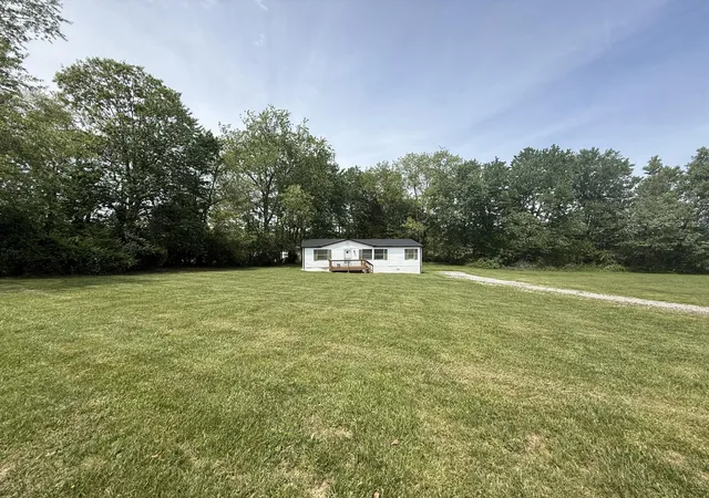 Homes for sale in London, KY | 254 Sunny Brook Cir, London, KY 40744 | MLS# 26009236