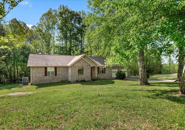 Homes for sale in Corbin, KY | 7620 Todd St, Corbin, KY 40701 | MLS# 26009306