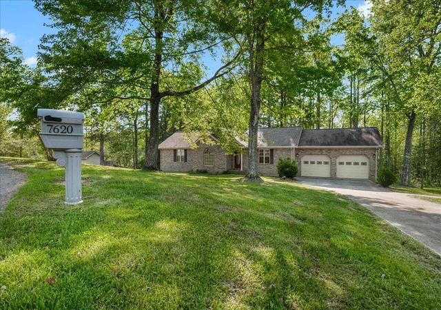 Homes for sale in Corbin, KY | 7620 Todd St, Corbin, KY 40701 | MLS# 26009306