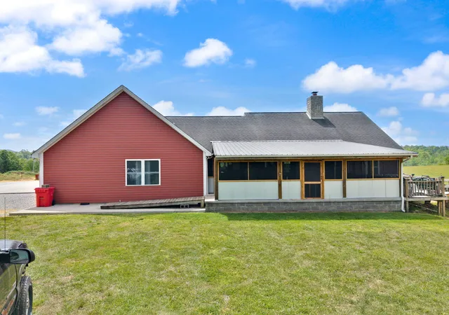 Homes for sale in Gray, KY | 46 Poplar Grove Rd, Gray, KY 40734 | MLS# 26009358
