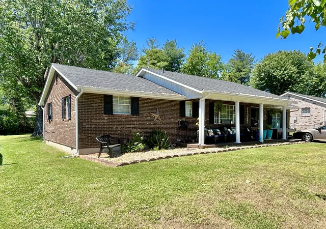 Homes for sale in Somerset, KY | 5006 Beechwood Dr, Somerset, KY 42501 | MLS# 26009723