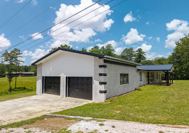Homes for sale in Pine Knot, KY | 134 Poley Ellis Ln, Pine Knot, KY 42635 | MLS# 26009342