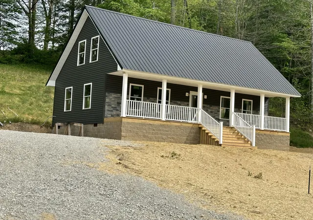 Homes for sale in East Bernstadt, KY | 117 Apple Valley Wy #Lot 6, East Bernstadt, KY 40729 | MLS# 26009349