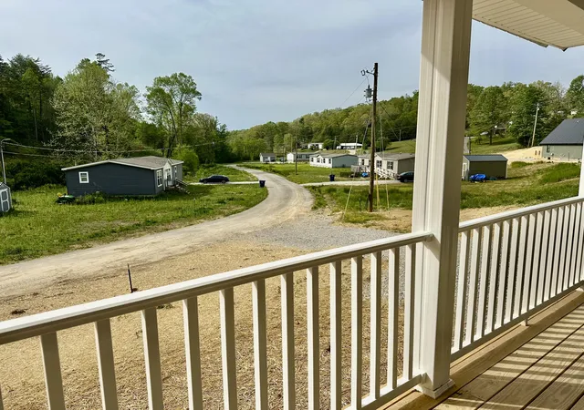 Homes for sale in East Bernstadt, KY | 117 Apple Valley Wy #Lot 6, East Bernstadt, KY 40729 | MLS# 26009349