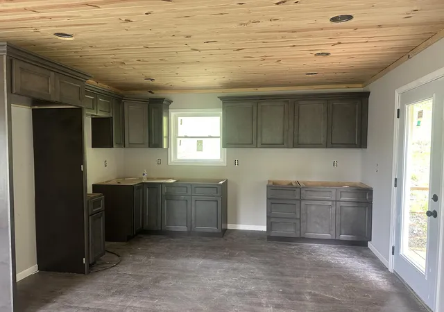 Homes for sale in East Bernstadt, KY | 117 Apple Valley Wy #Lot 6, East Bernstadt, KY 40729 | MLS# 26009349