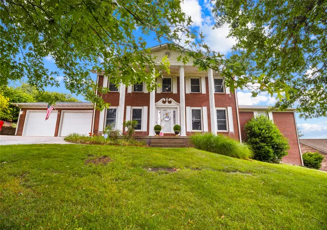 Photo 1 of Single family home for sale at 102 Dogwood Trl, London, KY 40741 | MLS# 26015219 | Listing updated on 2026-07-27