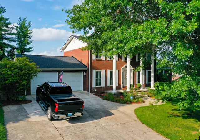 Photo 2 of Single family home for sale at 102 Dogwood Trl, London, KY 40741 | MLS# 26015219 | Listing updated on 2026-07-27