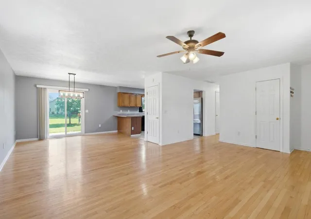 Photo 3 of Single family home for sale at 416 Angel Rd, Berea, KY 40403 | MLS# 26011034 | Listing updated on 2026-10-01